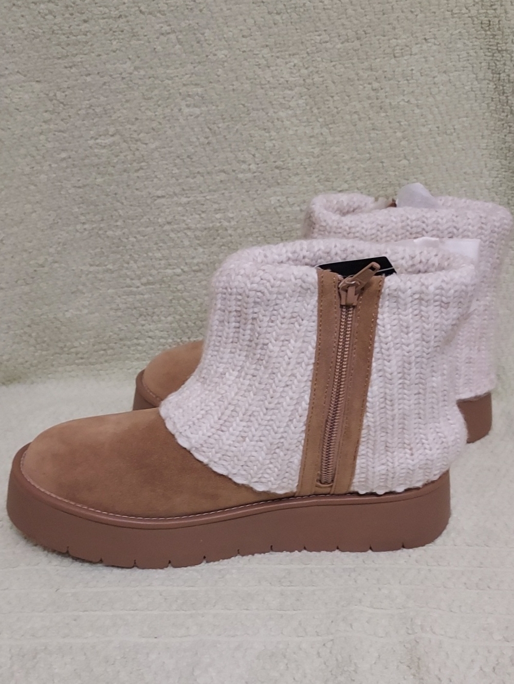 Art Class Boots - Picture 11 of 16